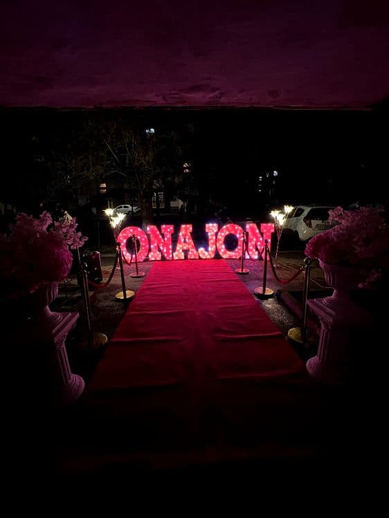 Onajon Otajon yozuvli dekoratsiyalar  Онажон Отажон офармления — 3