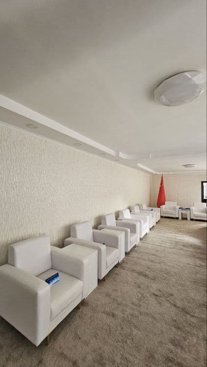 Prakat oq divan kreslo для корпоративных встреч и мероприятий — 8