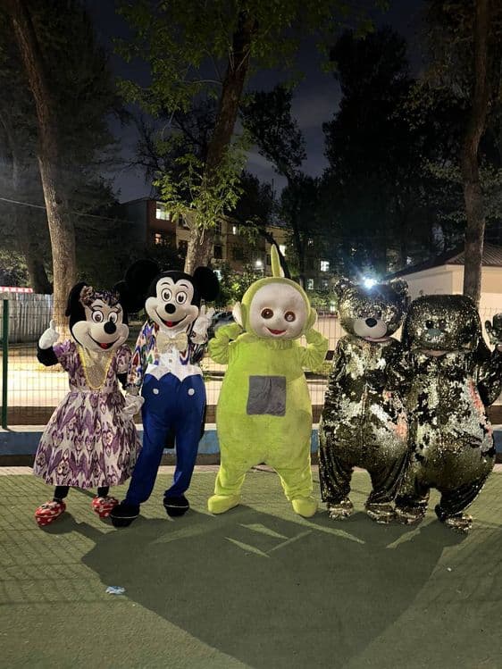 Ayiqlar xizmati Teddi shou multfilm qahramonlari animatorlar xizmati — 5