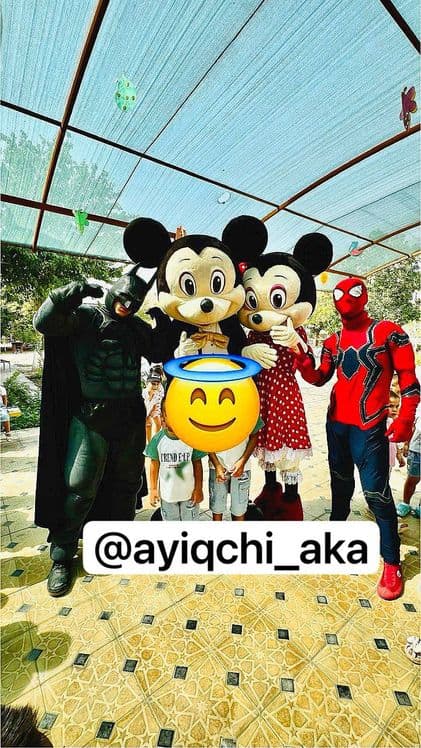 Аниматор ва айиклар Бухорода