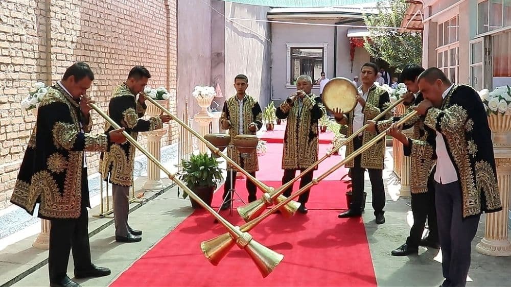 Musiqiy guruh, arkestr va karnay&surnay (narxi korsatilgan) — 1