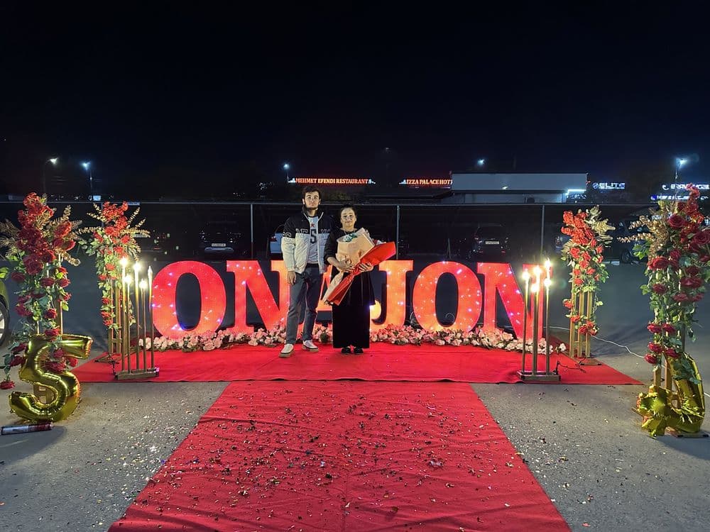Onajon 400 000 som . AKSIYA onajon yozuv — 1