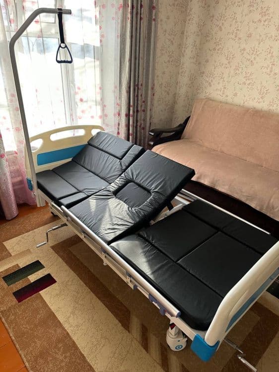 Медицинская многофункциональная кровать аренда — 4