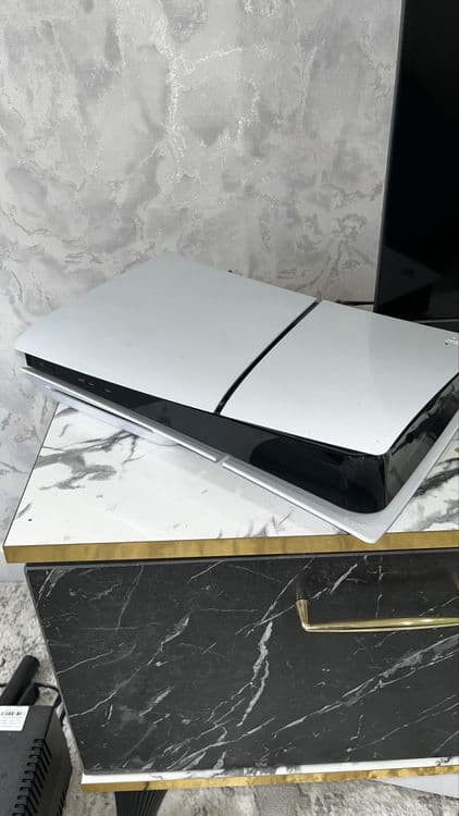 Аренда PlayStation 5 Slim + PS Plus Deluxe + EA Play (500+ игр) — 3