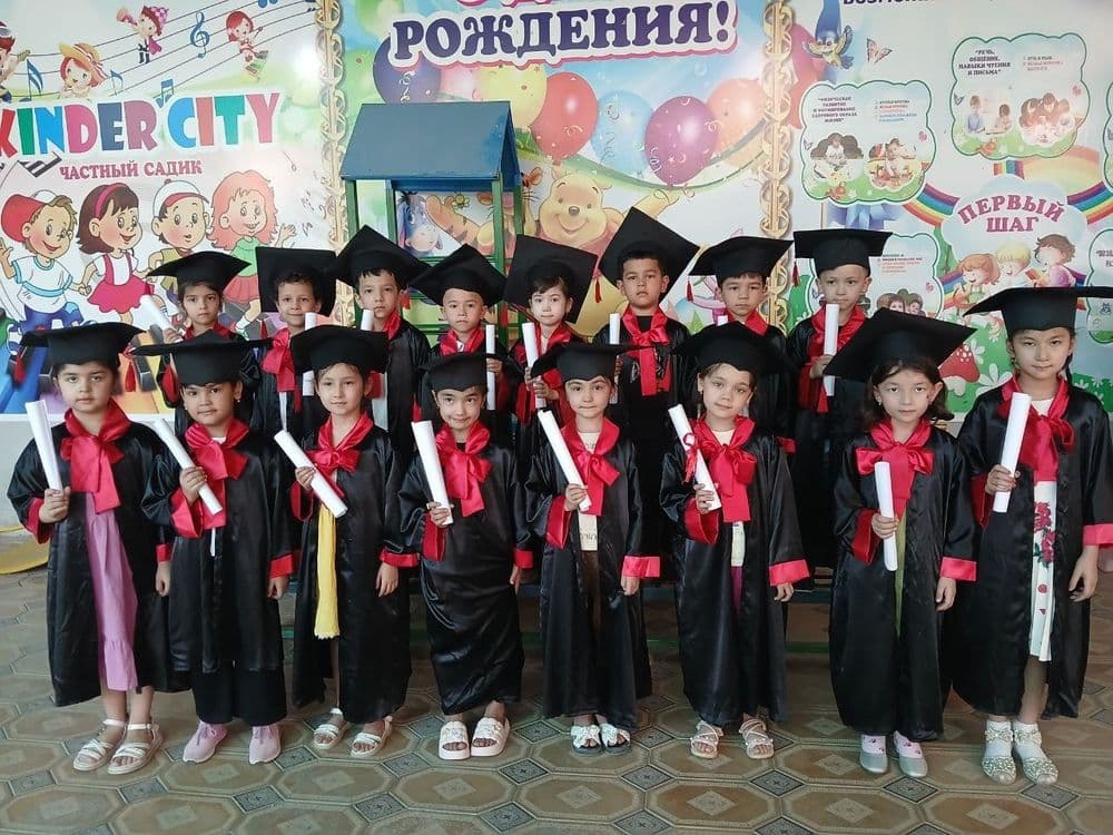 Мантия, магистр формаси прокатга берилади — 2