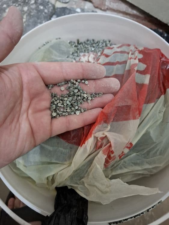 Ruchnoy plastmassa qòyadigan apparat sotiladi — 8