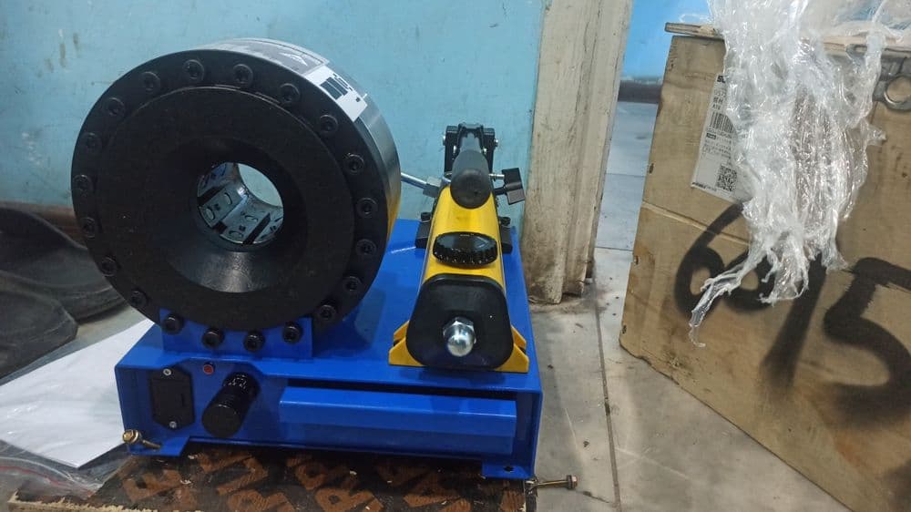 Обжимной станок  Karcher shlangi presslash aparati — 1