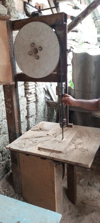 Продаются станки  Товарные, Лобзик. Лушильный. И многое другоевсë по д — 7