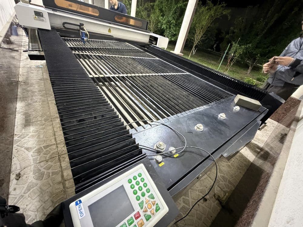 Laser 1 galofka, 1500x3000 ulcham 180 wat, — 8