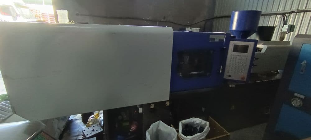 Термопластавтомат 100тн