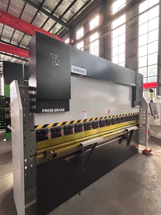 Листогиб ЧПУ 63Tx2500 (новая) / Listogib stanok 63Tx2500 — 2
