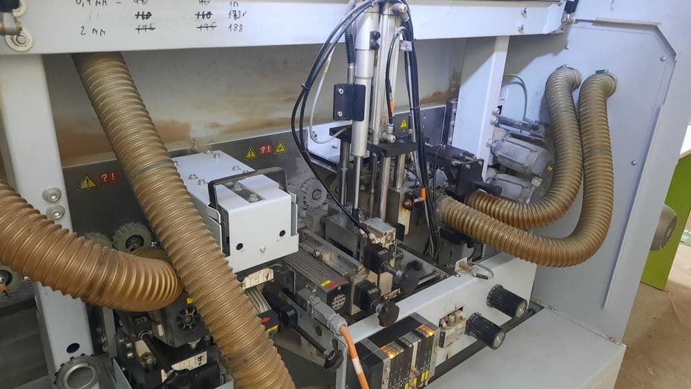 Kromka stanok Homag.+KOMPRESSOR. Pvx OPTIMAT KDF 120 C. — 3