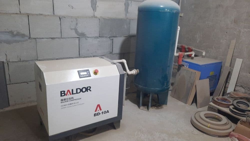 Kromka stanok Homag.+KOMPRESSOR. Pvx OPTIMAT KDF 120 C. — 5