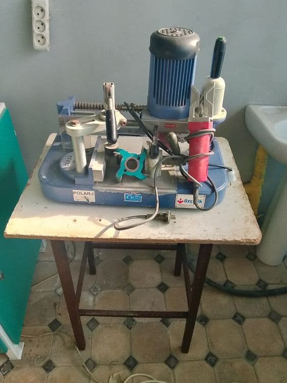 Reska istanok. õrta qaychi. Payka. Stebazator. Piyva haladinik. — 2