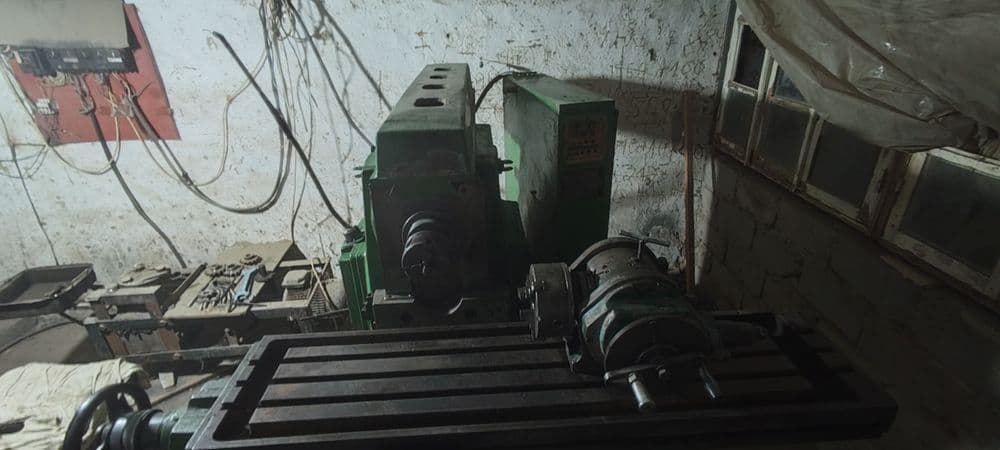 Станок фрезерный 6Т 82 г1. 230 — 3