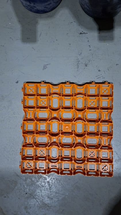 Termoplast stanok — 5