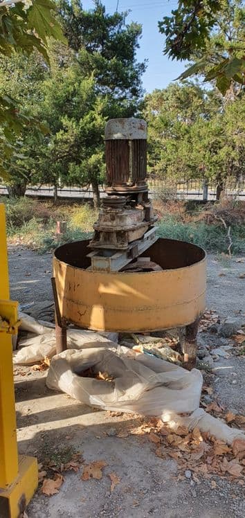 Шлакаблок апарат сотилади янги ишламагаг 17×35 колипи — 5