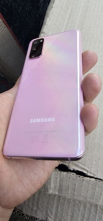 Samsung S20 8/128 — 2