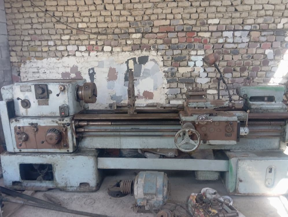 Tokirniy stanok 1A625 — 1