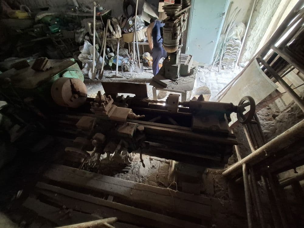 Токорни станок патрон 250 — 2