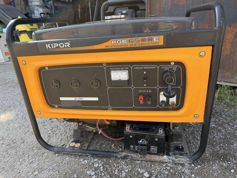 * KIPOR KGE 6500E оригинальный мощный генератор-движок в отличном сост — 2