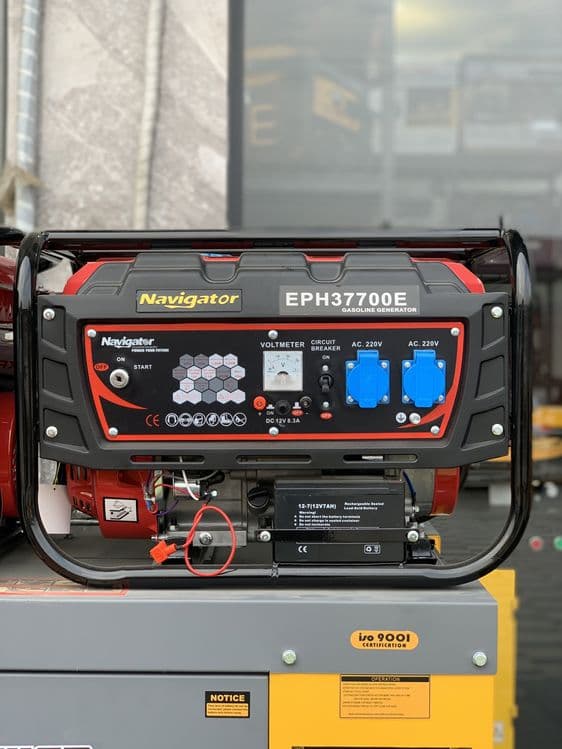 Generator Covax Navigator EPH 37700 E 3kw генератор движок — 1