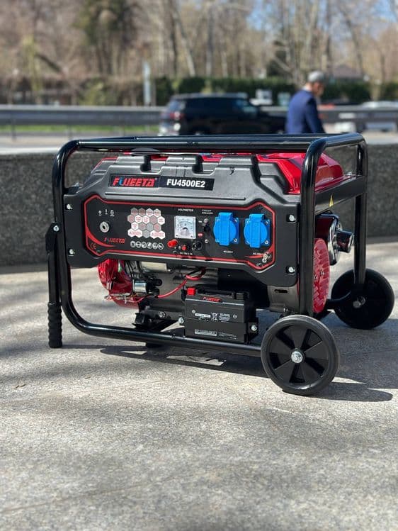Generator FUJEETA 4,5kva — 2