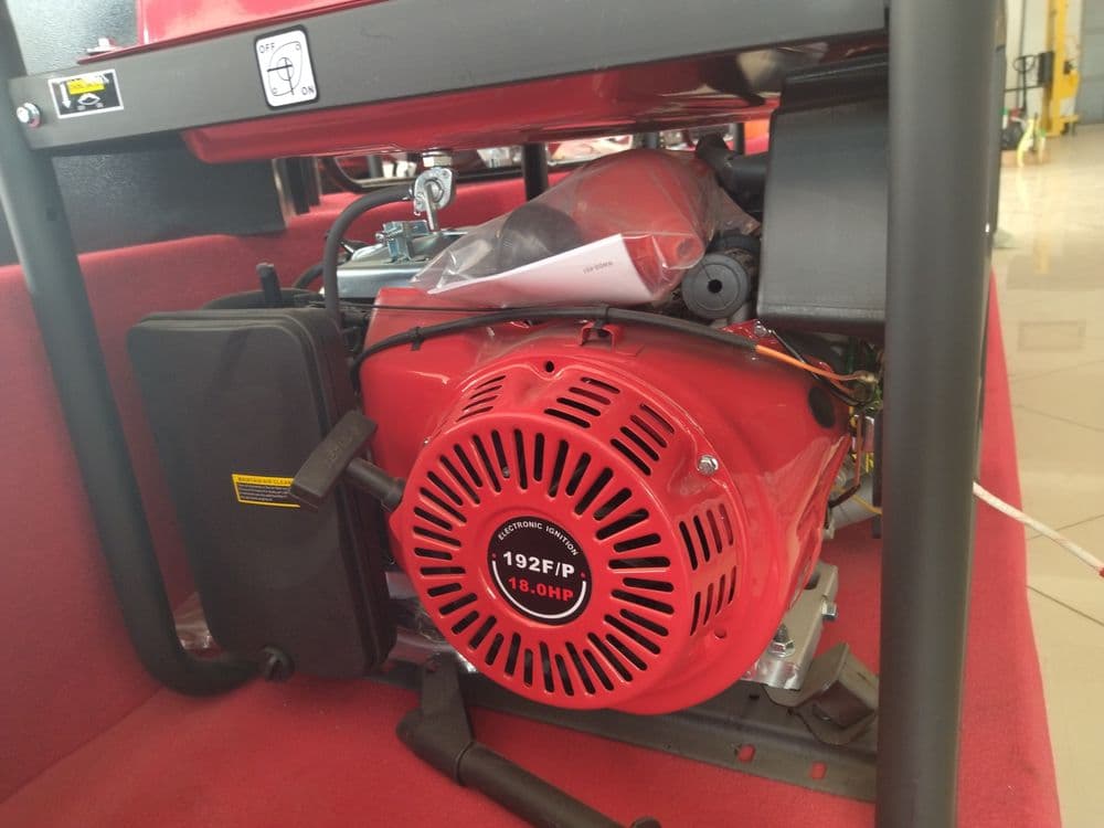 Generator Dvijok Генератор движок RWD-8800E 7 Kw — 5