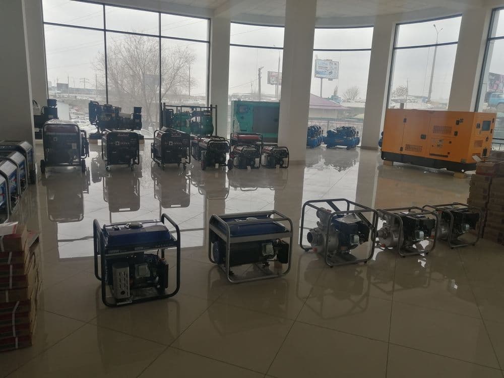 Бензиновый генератор 2.3кВт — 4