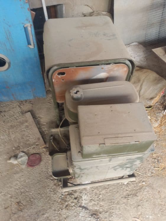Voyenniy generator sotiladi   ishlatilmagan  moyida  turibdi — 5