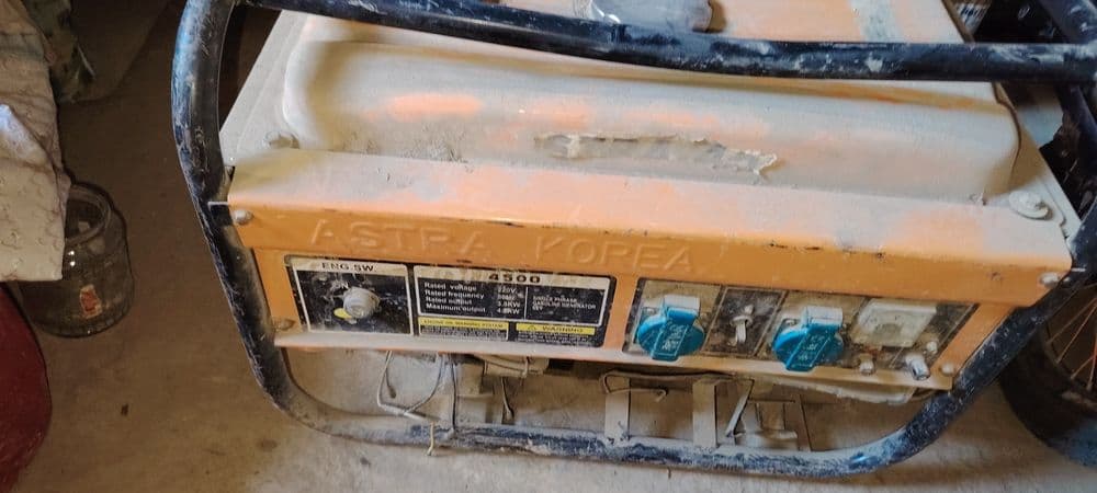 Generator dvijok benzinda iwlidi — 3