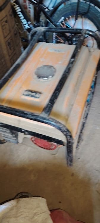 Generator dvijok benzinda iwlidi — 5