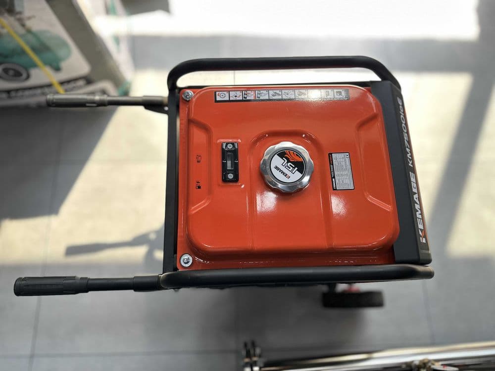 Generator Генератор Dvijok Движок OPTOM KEMAGE inverter KM7500ioe — 4