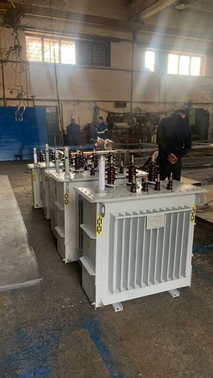 Transfarmator xar xil turdagi va razmerdagi TMG250/10(6)/0.4kv — 3