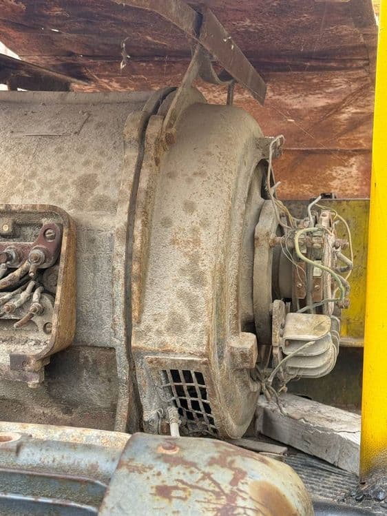 Generator 37kv 380v — 2