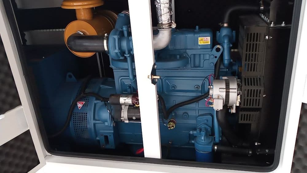 Дизельный генератор с шумоглушительом 50KW — 4