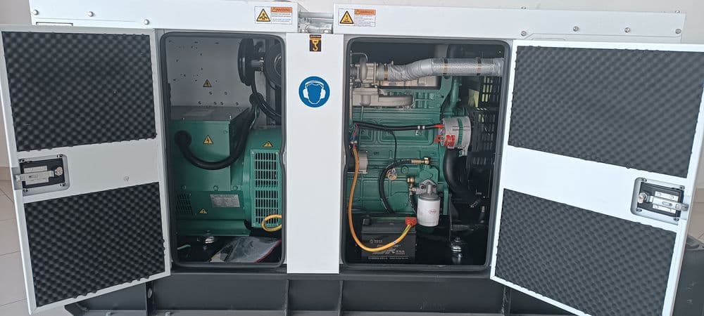 Дизельный генератор 65KW-50квтYihua Genset — 2
