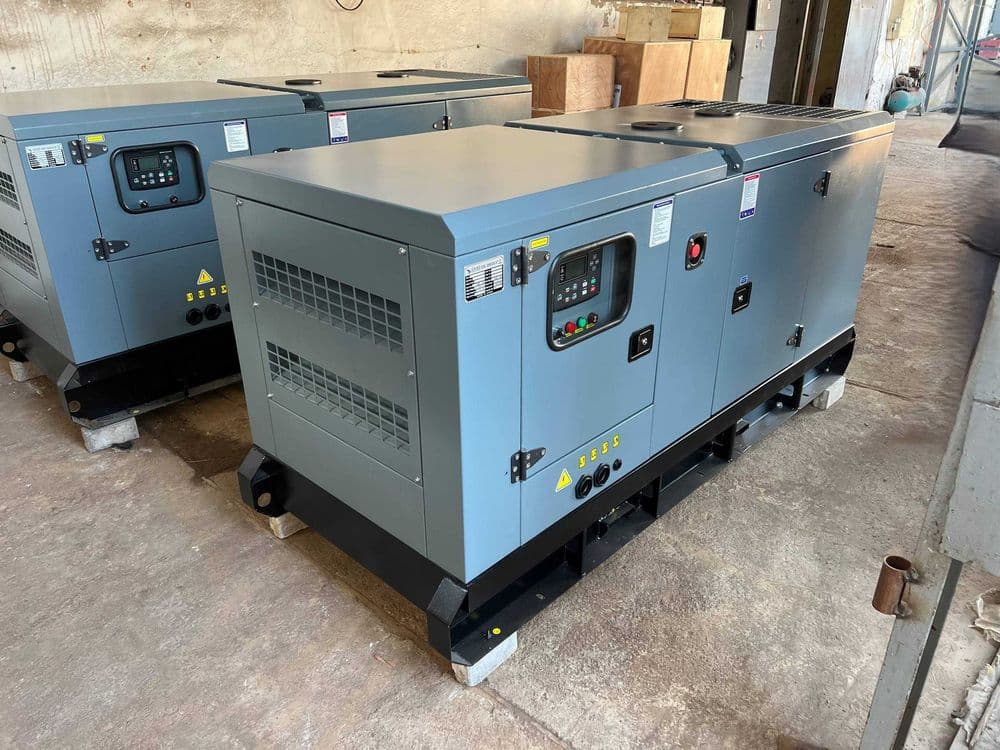 Бесшумный генератор дизель 33 кВт (двежок 90 кВт) Generator bezshumniy — 3