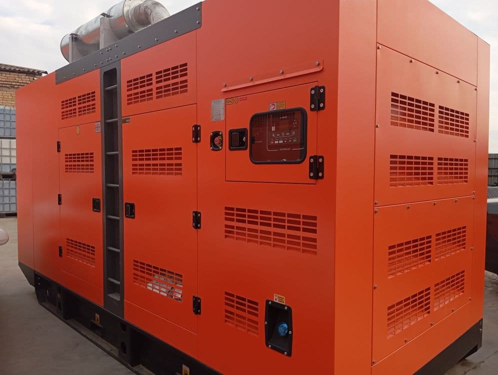 Дизельный генератор 300 кВт дан 1000 кВт гача — 2