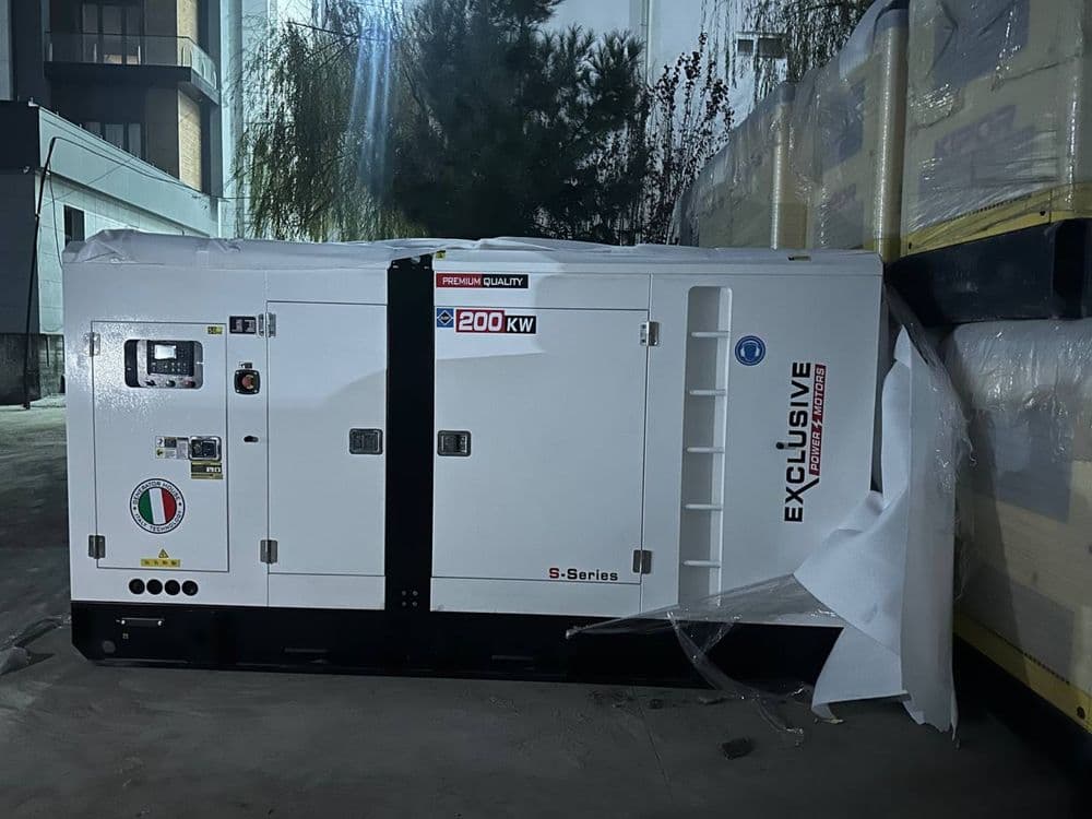 Exclusive generator 200 kw — 1