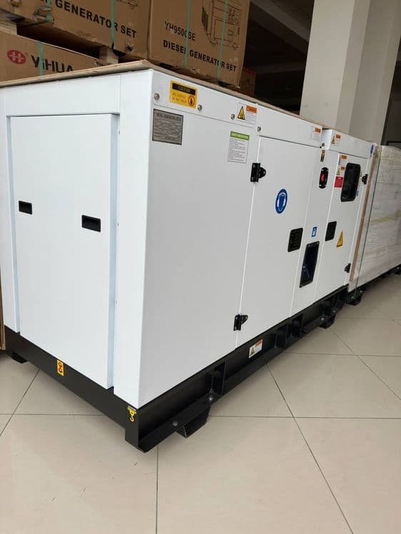 Дизельный генератор YIHUA GENSET 550КВT движок, dizelniy generator div — 3