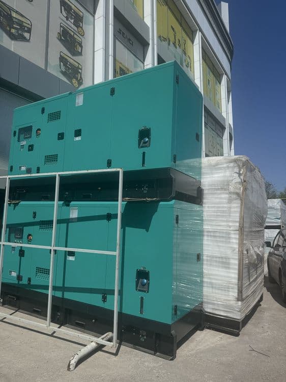 Дизельный генератор Cummins 220 KW-200kvt — 1