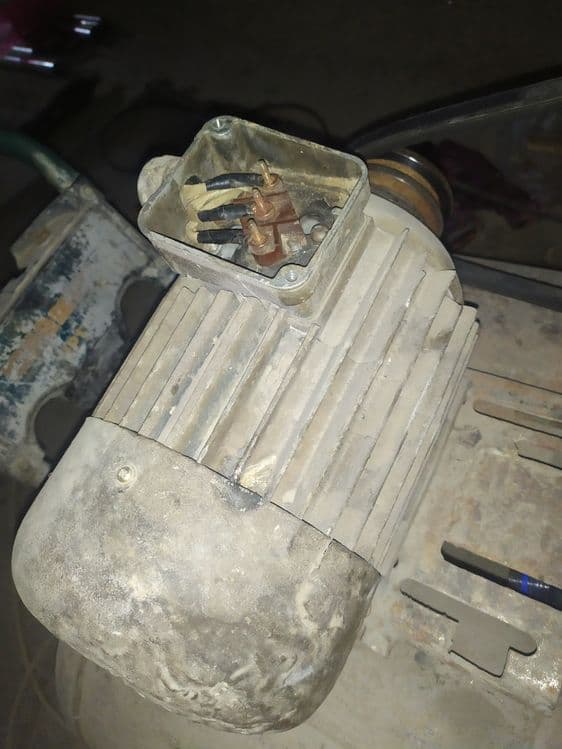 Mator 3 kv 3000 abarot — 2