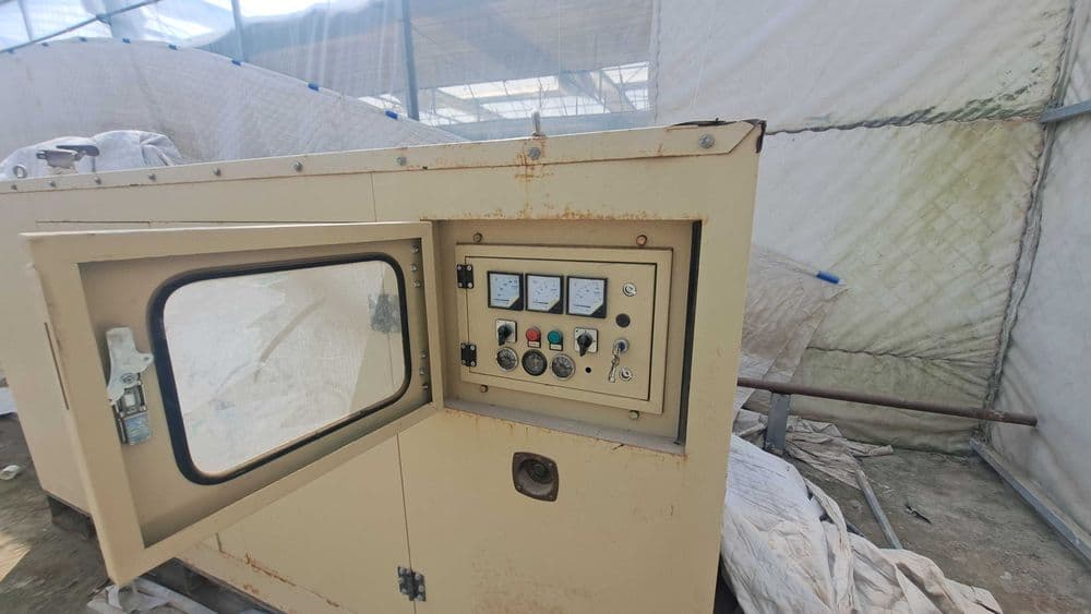 Generator 150 kw li sotiladi yangi ishlatilmagan — 2