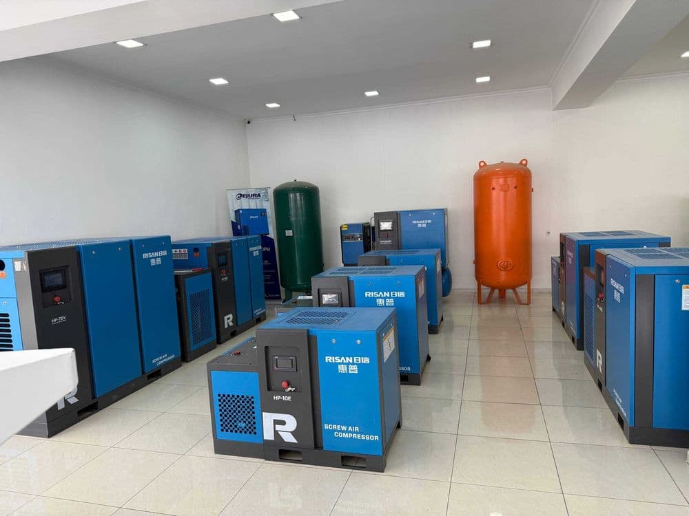 Винтовой компрессор RISAN 11 kw (с инвертором) — 1