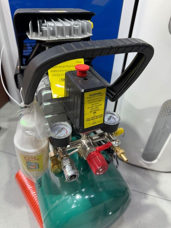 Компрессор | Кампрессир | Compressor | Kompressor  SAAB — 4