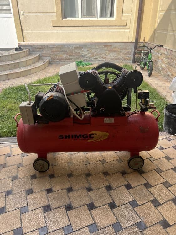 Компрессор сотилади 4kw — 2