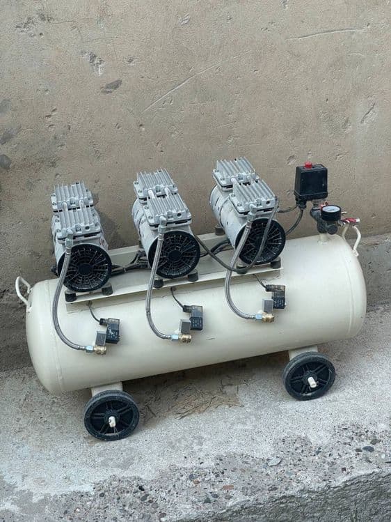 Kompressor 100L bez maslenniy (shumniy) — 1