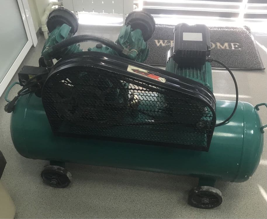 Kompressor SAAB SG 2065 поршень 100 л воздушный компрессор — 3