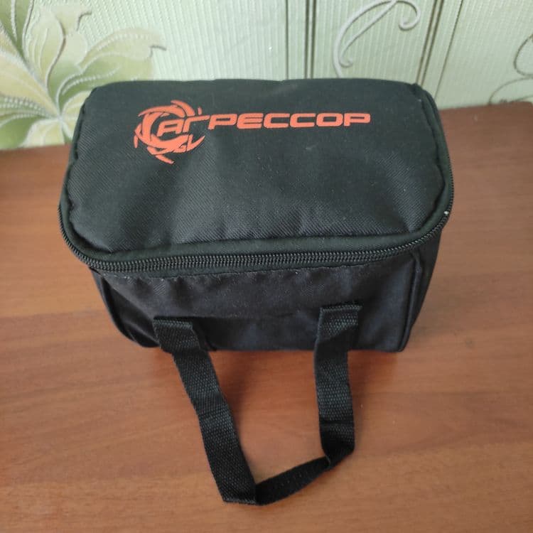 Цифровой компрессор Агрессор,35л/мин( насос для автомобилей) — 2